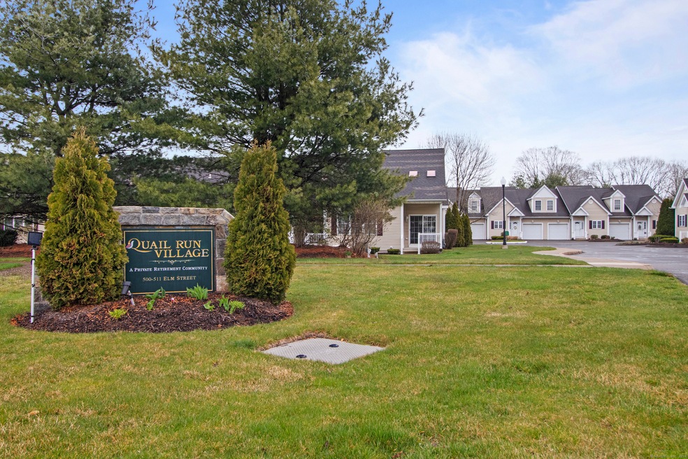 511 Elm St unit 7-4, North Haven, CT 06473 - photo 1