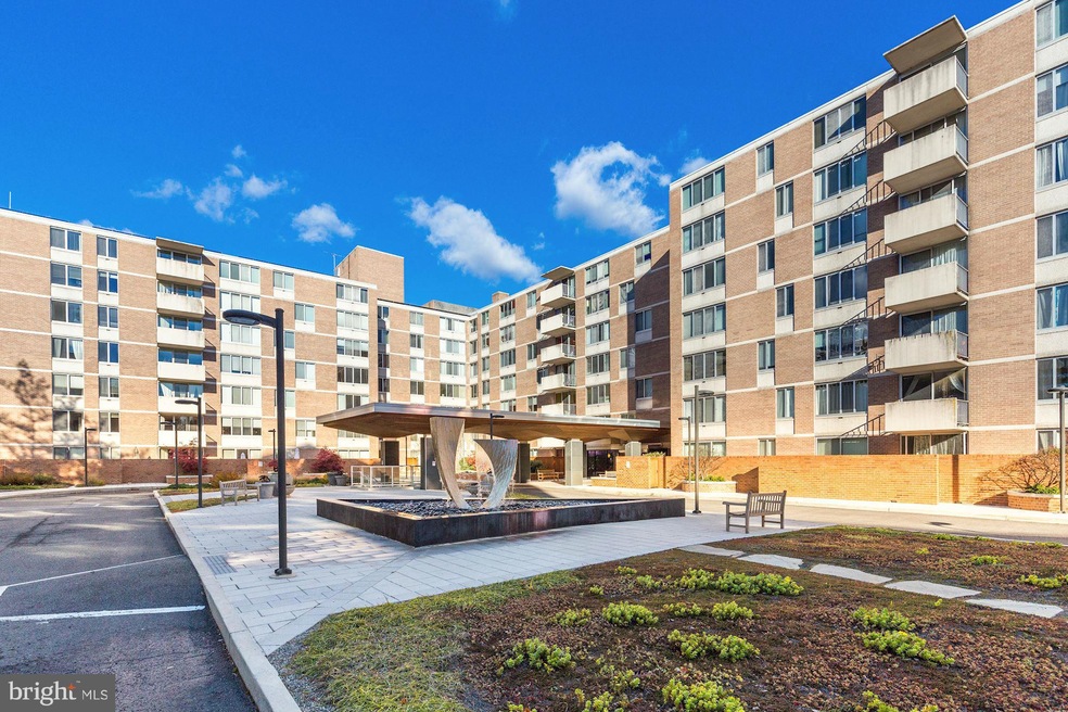 Van Ness East unit 609, Washington, DC 20008 - photo 1