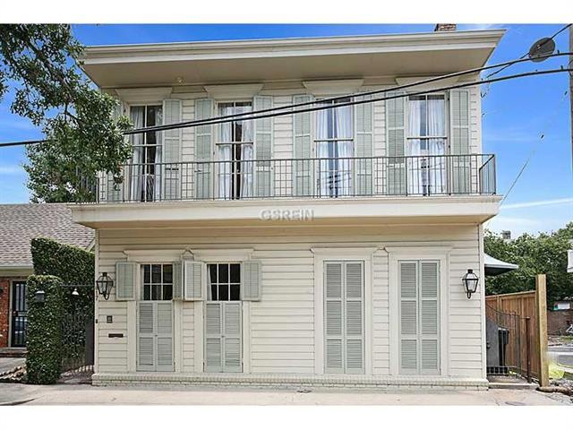 Facade/Exterior Front.