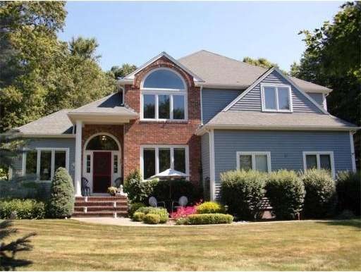 30 Carriage House Ln, Mansfield, MA 02048 - photo 1