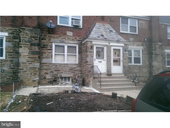 6857 Clover Ln, Upper Darby, PA 19082 - photo 1