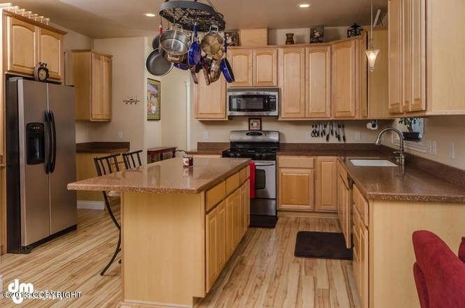 8908 Valley Brook Anchorage AK-small-027