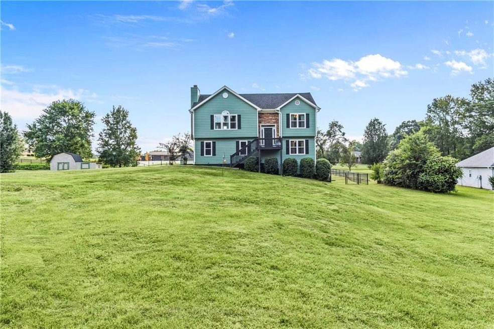 129 Savannah Ln, Jefferson, GA 30549 - photo 1