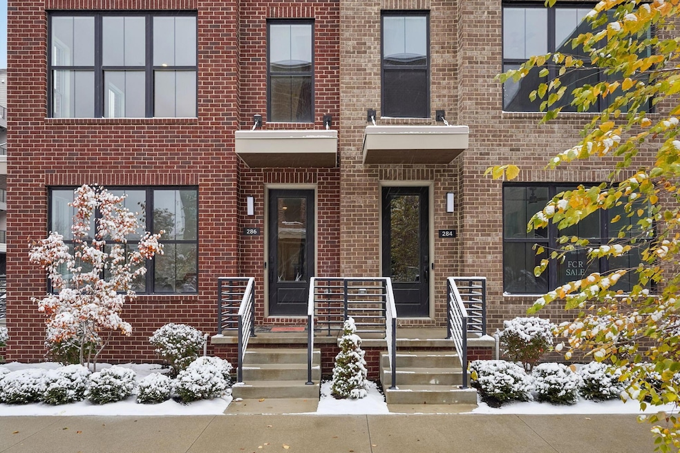 286 Dickenson St, Columbus, OH 43215 - photo 1