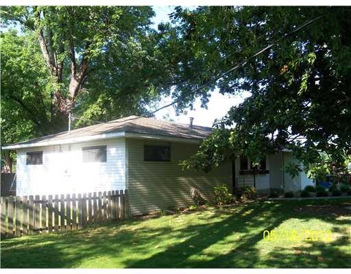 802 Carson Dr, Bentonville, AR 72712 - photo 1