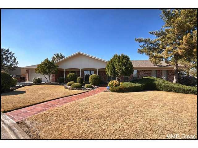 1664 Common Dr, El Paso, TX 79936 - photo 1