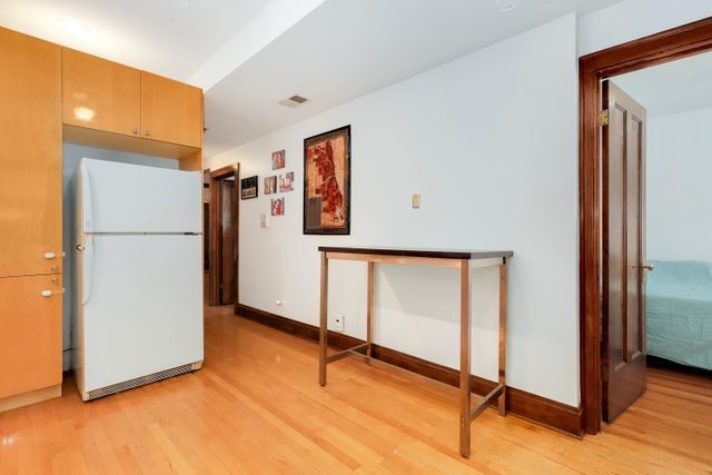 6025 N Fairfield Ave unit 1, Chicago, IL 60659 - photo 1