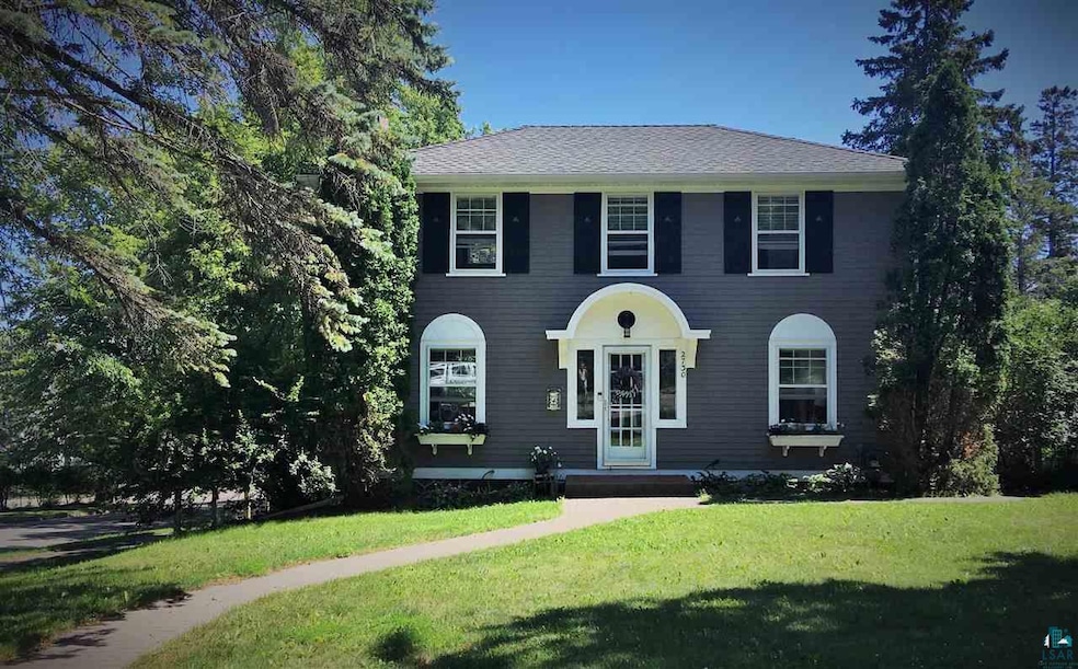 2730 E 2nd St, Duluth, MN 55812 - photo 1