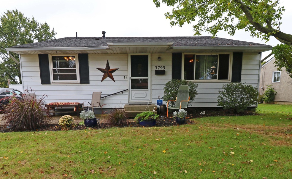 3793 Ardath Rd, Columbus, OH 43228 - photo 1