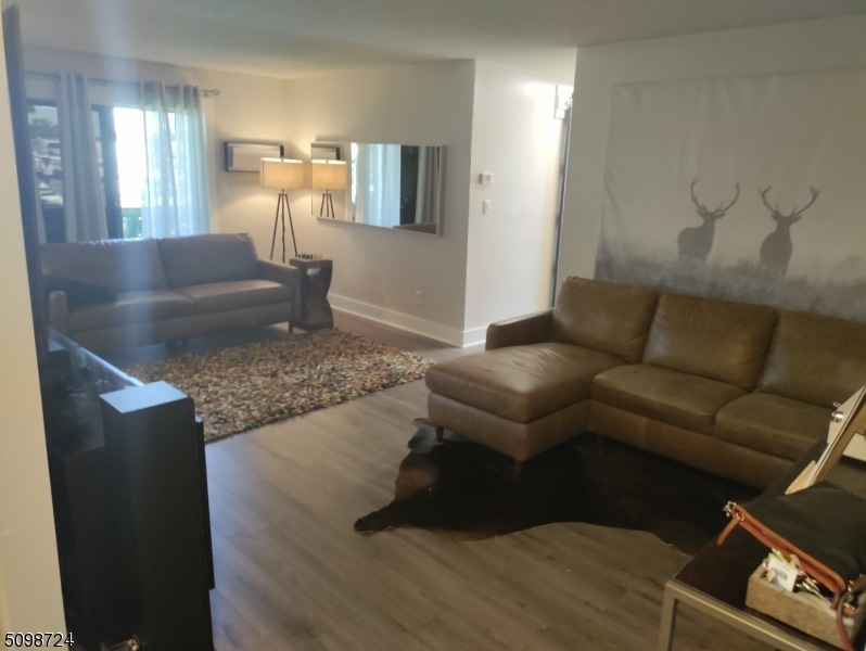 1190 W Saint Georges Ave unit B39, Linden, NJ 07036 - photo 1