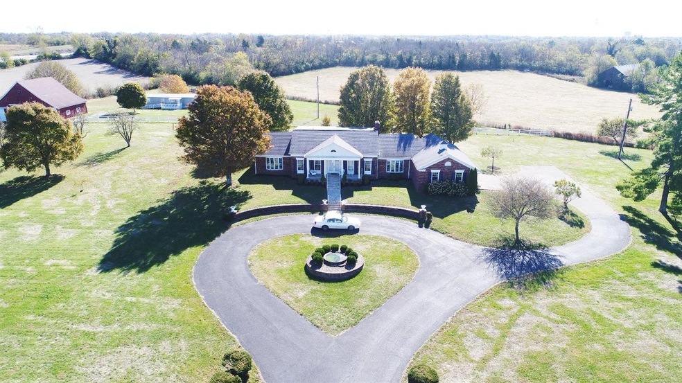 876 Lexington Rd, Harrodsburg, KY 40330 - photo 1