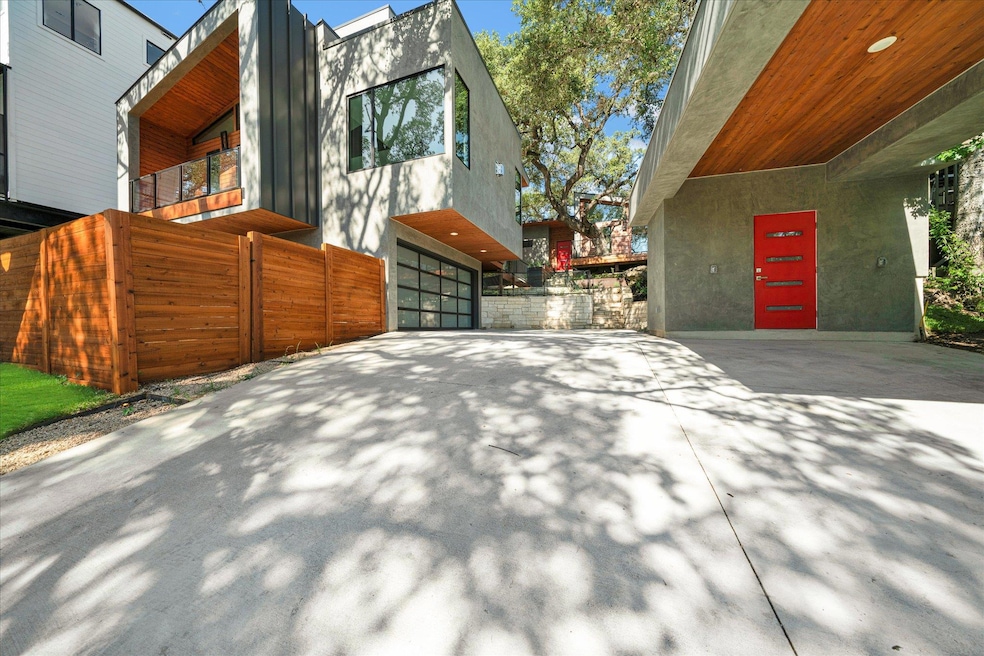 Under Contract $649,000