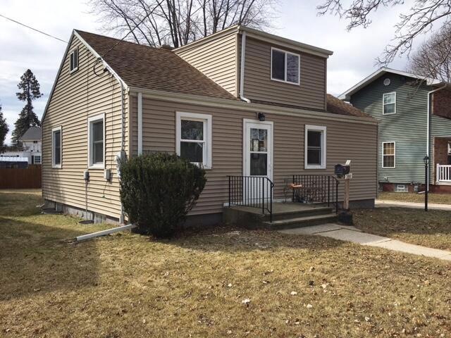 2001 28th St, Two Rivers, WI 54241 - photo 1