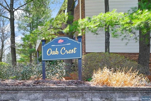 7 E Oak St, Oakland, NJ 07436 - photo 1