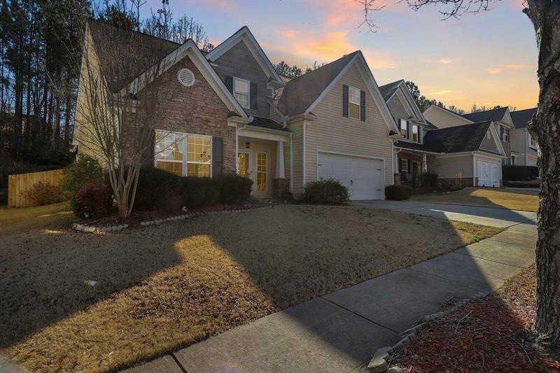 628 Austin Creek Dr, Buford, GA 30518 - photo 1