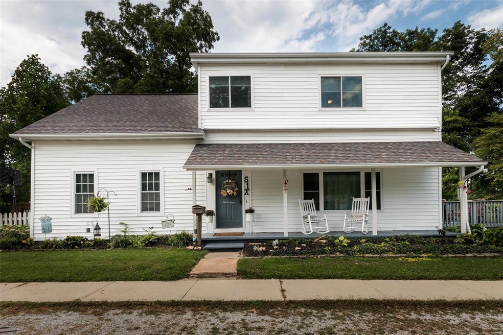 6 S Vine St, Freeburg, IL 62243 - photo 1