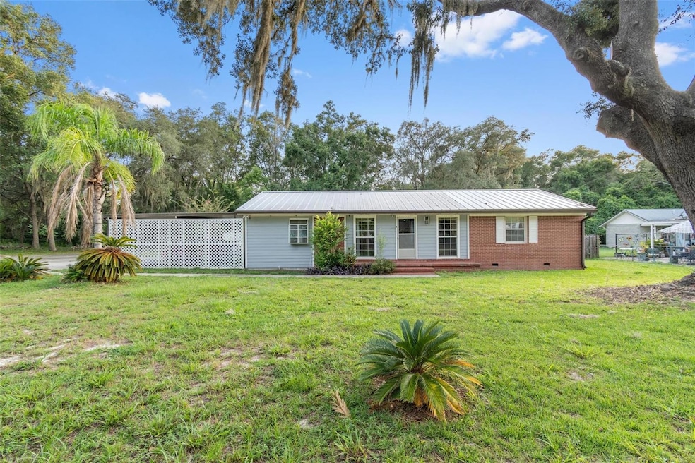 315 SW Grove St, Keystone Heights, FL 32656 - photo 1