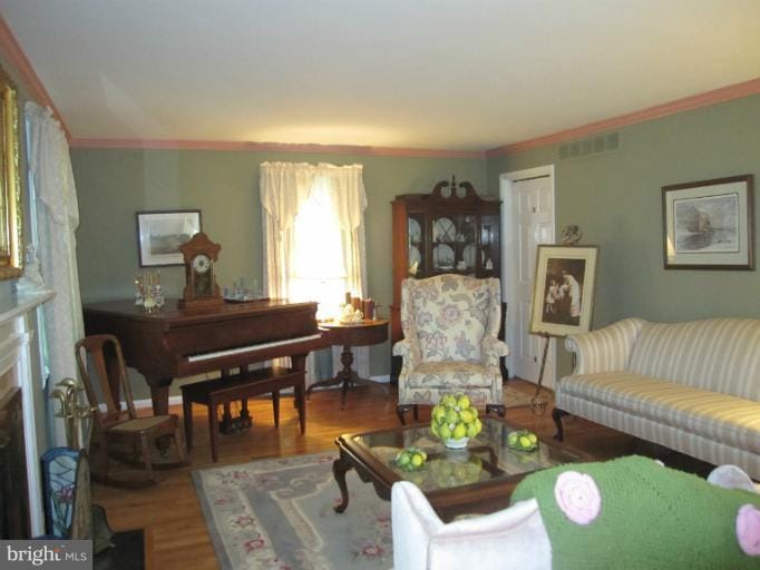 1829 Thornton Ridge Rd, Towson, MD 21204 - photo 1