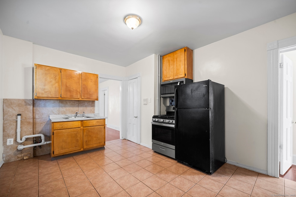 For Rent $2,000/month • Co-Listing Agent