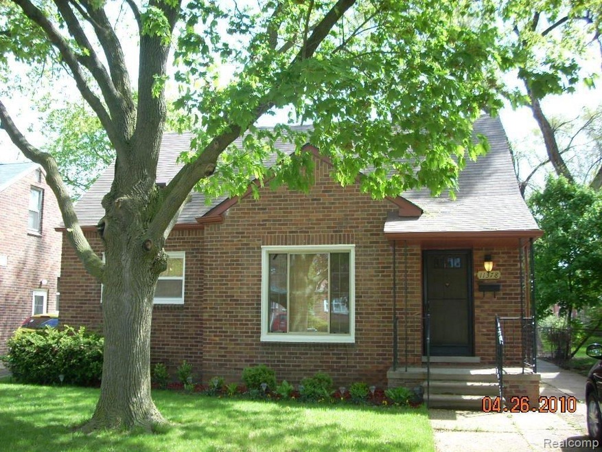 11378-GRAYFIELD 001.jpg