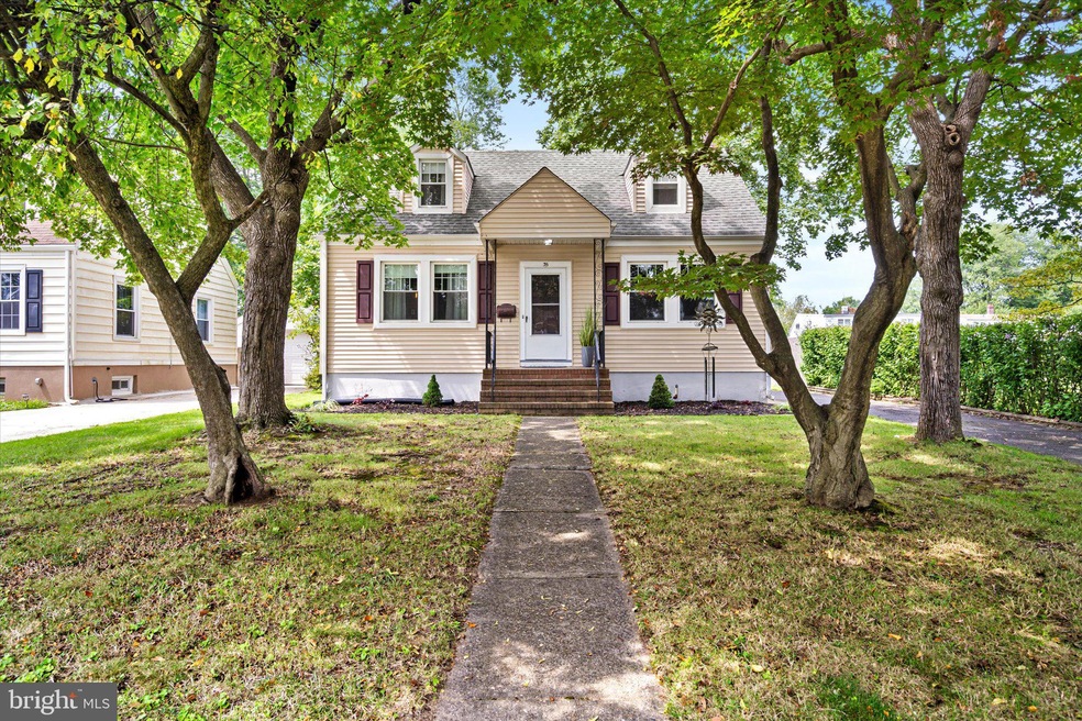 35 Rutledge Ave, Ewing, NJ 08618 - photo 1