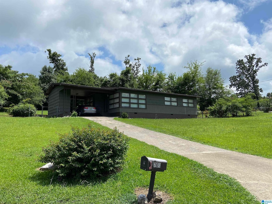 701 27th Ct NE, Center Point, AL 35215 - photo 1