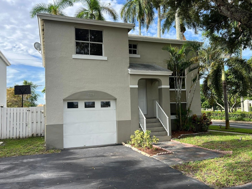 7220 SW 44th Ct, Davie, FL 33314 - photo 1