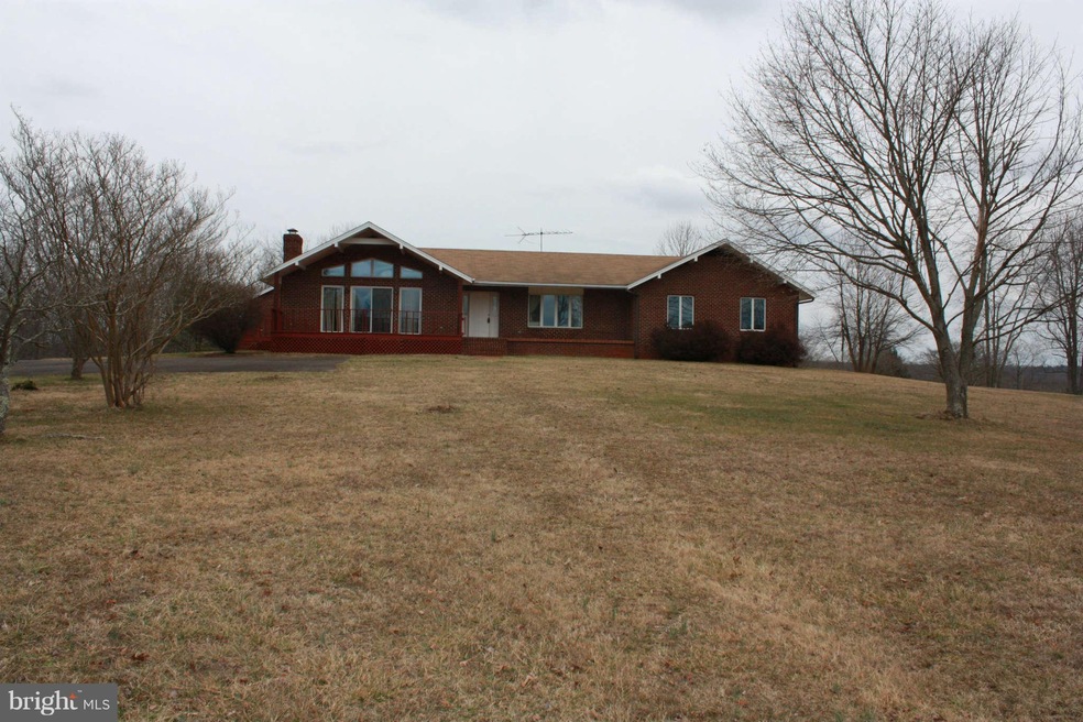 9531 Foxville Rd, Warrenton, VA 20186 - photo 1