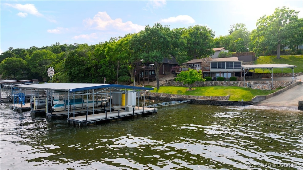 For Sale $2,300,000 • Co-Listing Agent