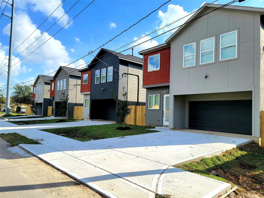 4826 Firnat St, Houston, TX 77016 - photo 1