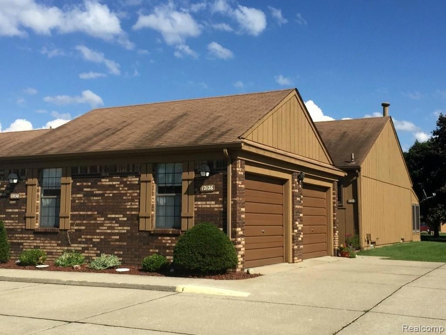 12126 Shenandoah Dr unit 4, South Lyon, MI 48178 - photo 1