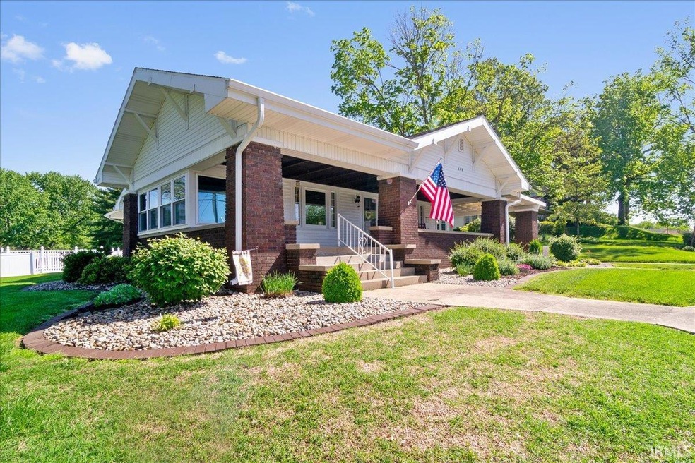 440 W Spruce St, Princeton, IN 47670 - photo 1