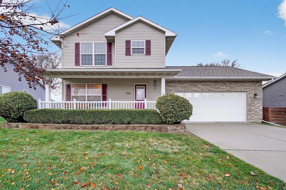 708 Patchett Dr NE, Mitchellville, IA 50169 - photo 1