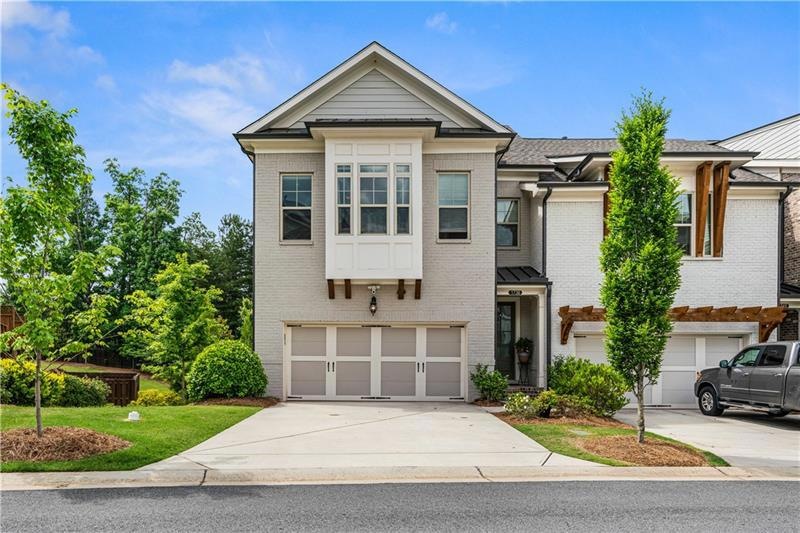 Beautiful Brick front End Unit