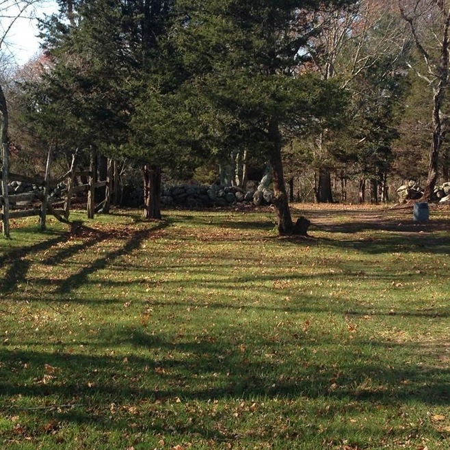 871 Crandall Rd, Tiverton, RI 02878 - photo 1