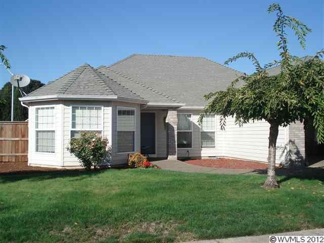 Corner lot