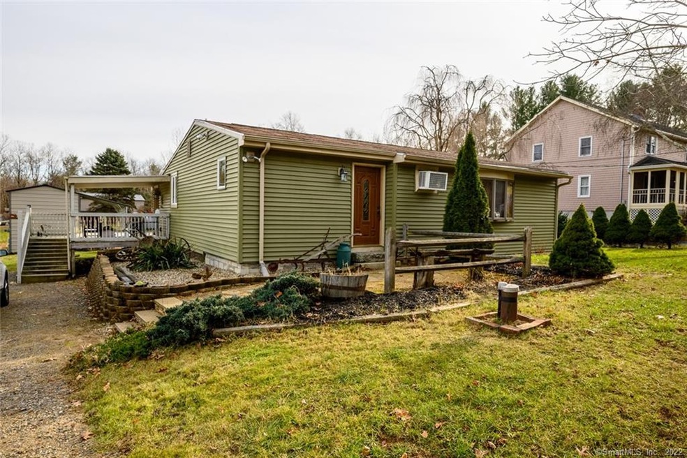 27 Old Turnpike Rd, Quinebaug, CT 06262 - photo 1