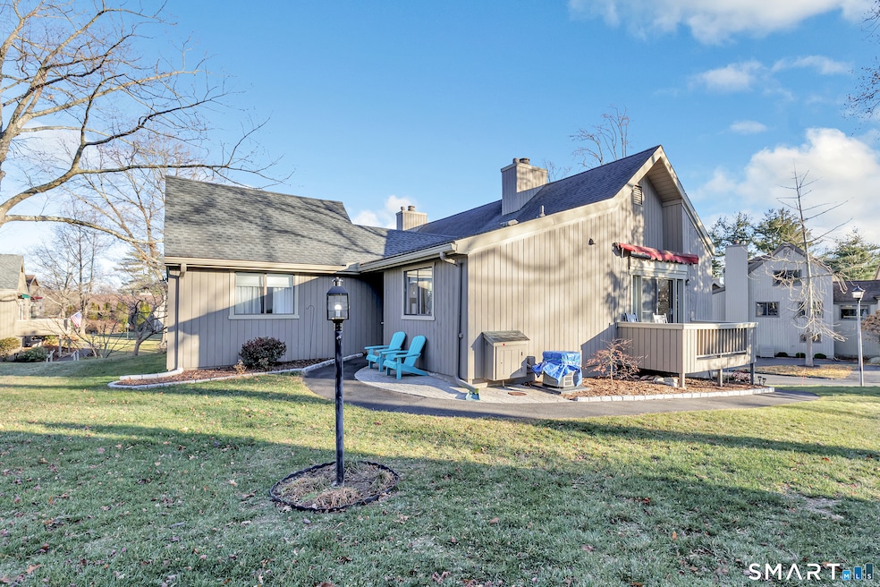 151 South Trail unit A, Stratford, CT 06614 - photo 1