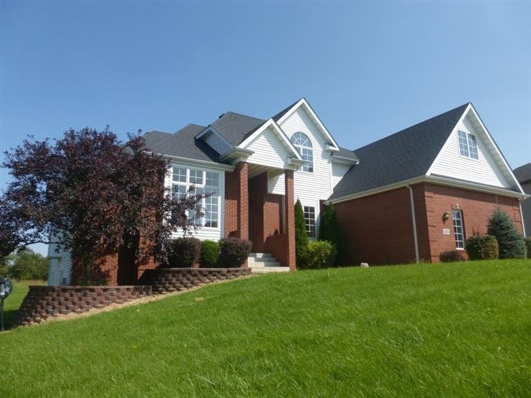 11045 Oregon Ln, Crown Point, IN 46307 - photo 1