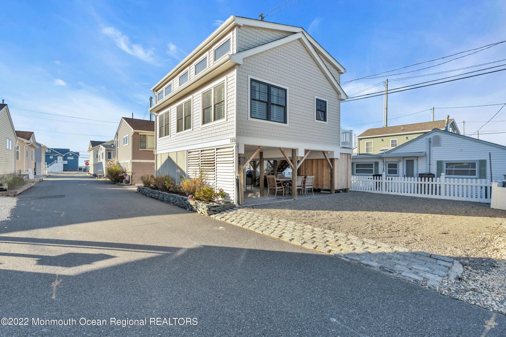 118 W Bayberry Way, Lavallette, NJ 08735 - photo 1