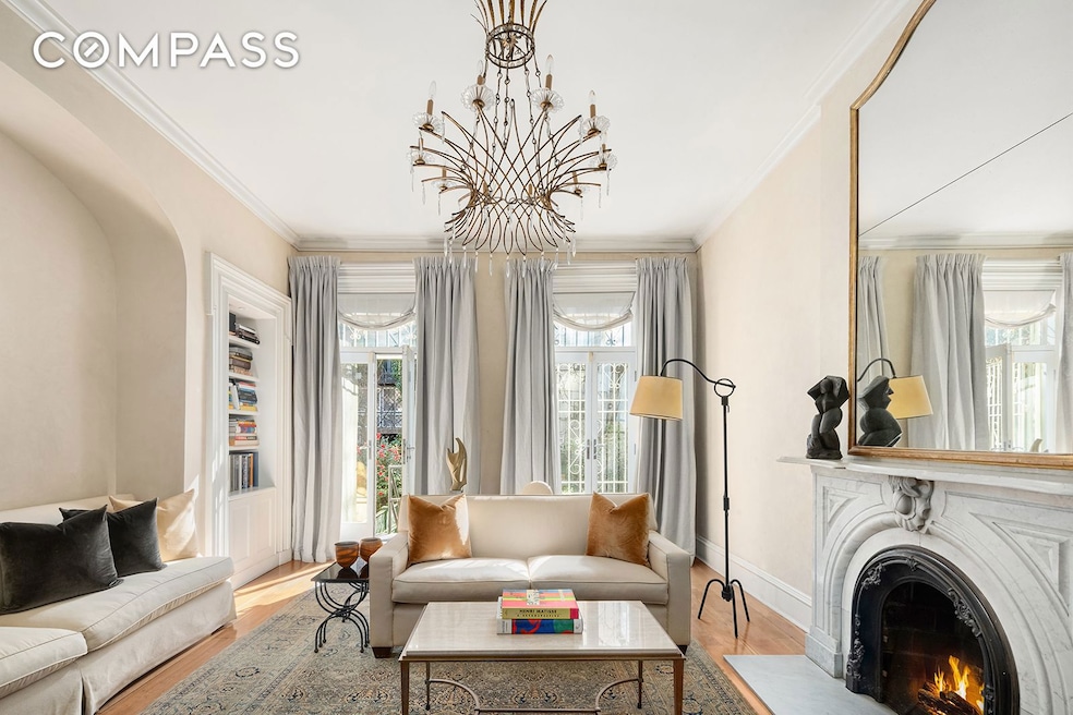 212 E 32nd St, New York, NY 10016 - photo 1