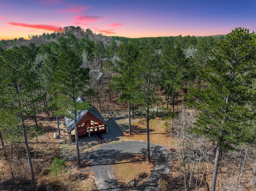 View of home's community