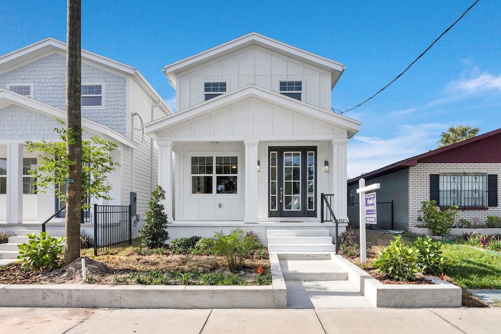 Sold $619,500 • Co-Listing Agent