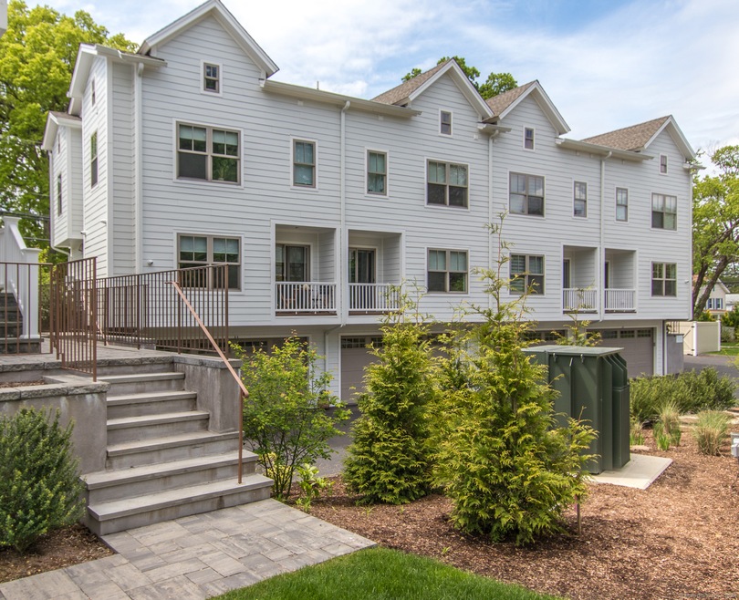 1 Howard Ave unit C3, Norwalk, CT 06855 - photo 1