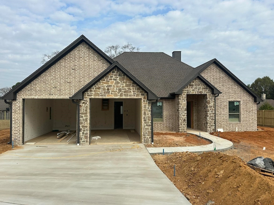 320 Saddle Brook Dr, Hallsville, TX 75650 - photo 1