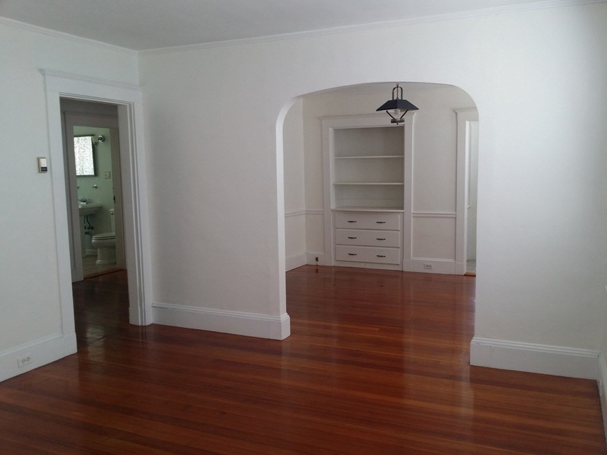 176 Safford St unit 176, Quincy, MA 02170 - photo 1