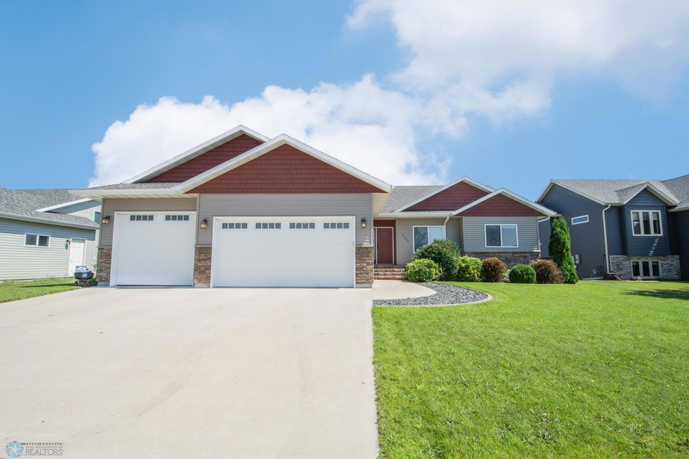 Sold $479,900 • Co-Listing Agent