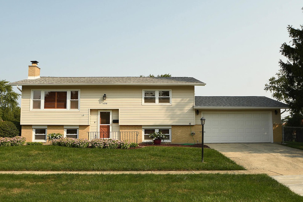 4270 190th Place, Country Club Hills, IL 60478 - photo 1