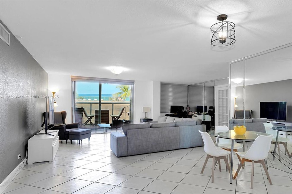 Maison Grande unit 311, Miami Beach, FL 33140 - photo 1
