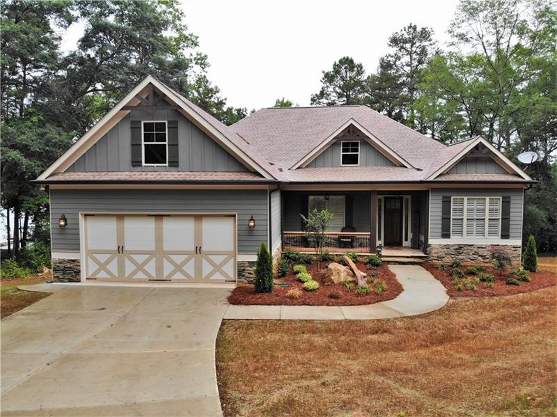 117 Cleveland Dr, Toccoa, GA 30577 - photo 1